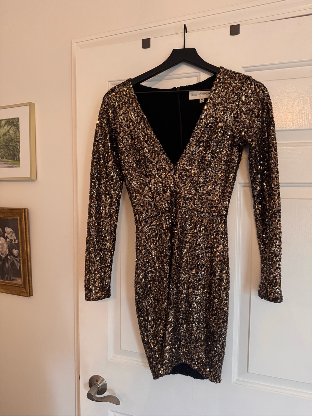 Dress the Population Gold Sequin V-Neck Long Sleeve Dress